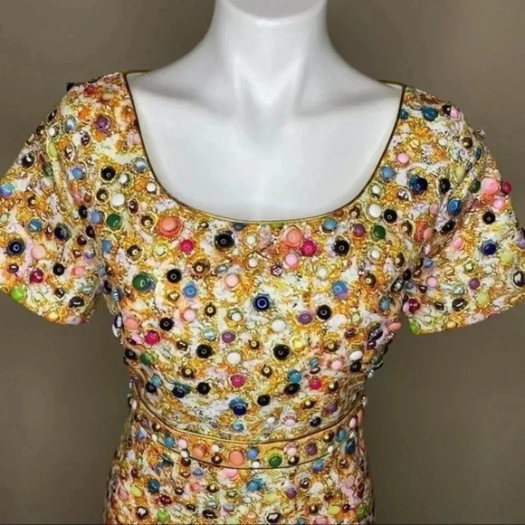 Beautiful  dress with stone - Picture 8 of 14